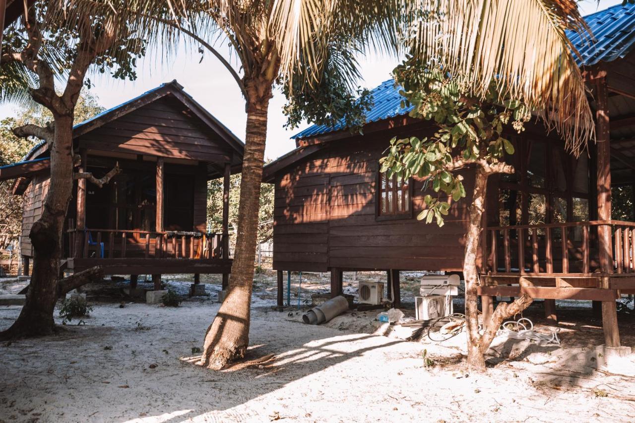 Malibu Hostel Koh Rong Eksteriør bilde